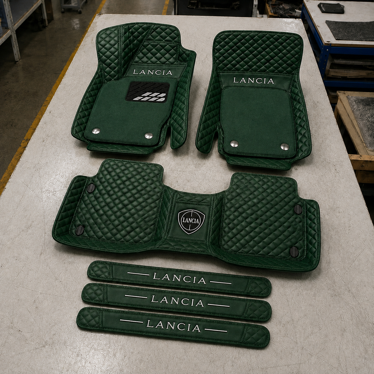 Set Tappetini Auto in Vera Pelle Premium — Protezione Elegante per il Tuo Veicolo